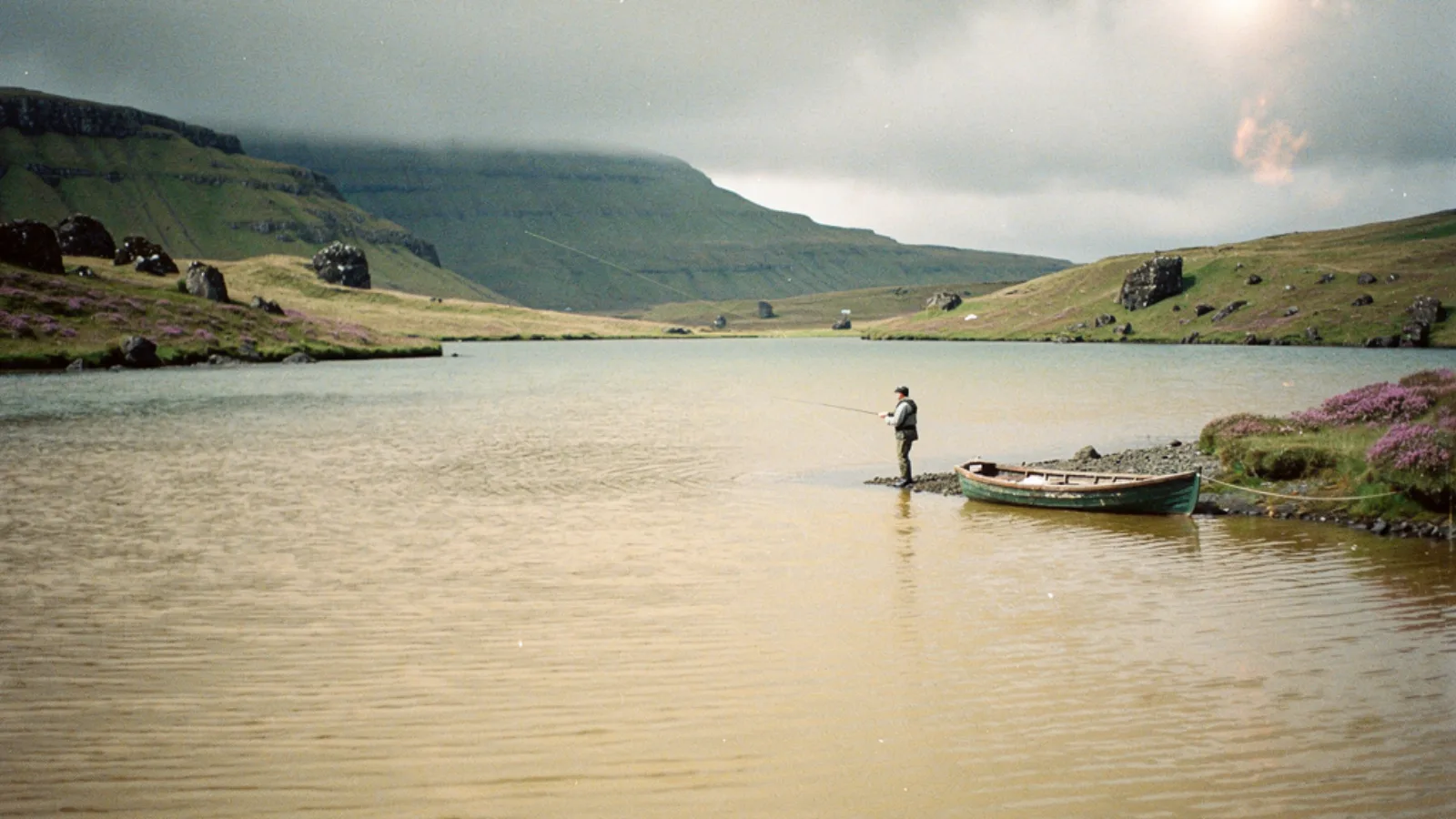 Vágar Lakes